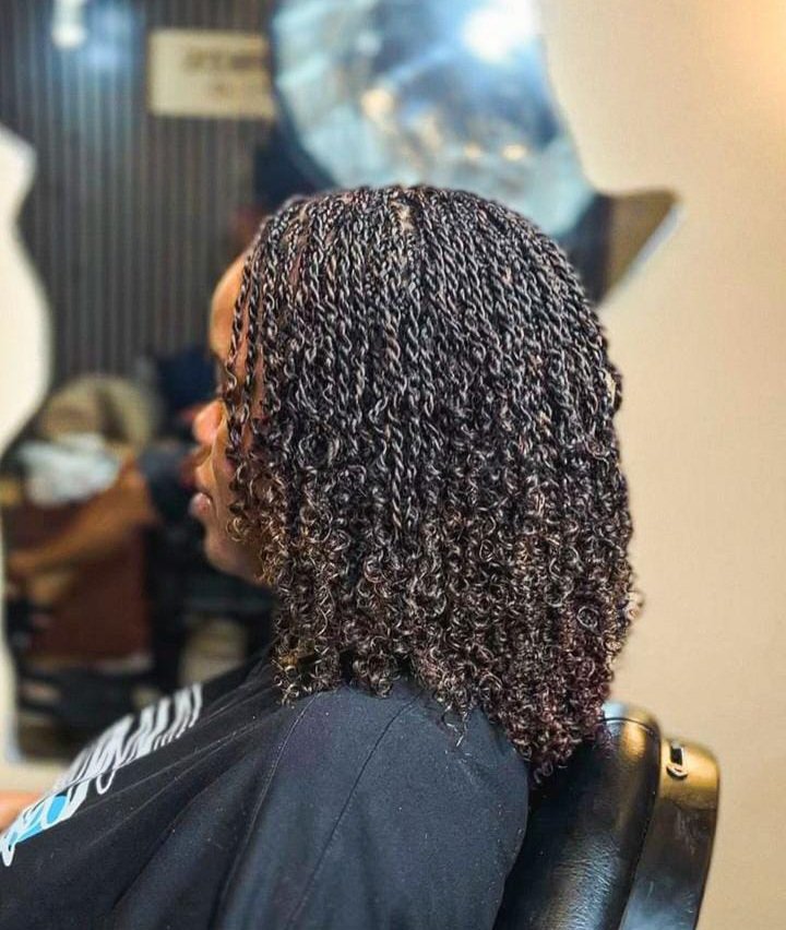 saspacity's tweet photo. Human Hair Twists Now Available.
Good because it's lightweight, tangle-free, reusable, water friendly &amp; hairline friendly.
For bookings, contact us on 0745664040 https://t.co/DawWn8yZu7
