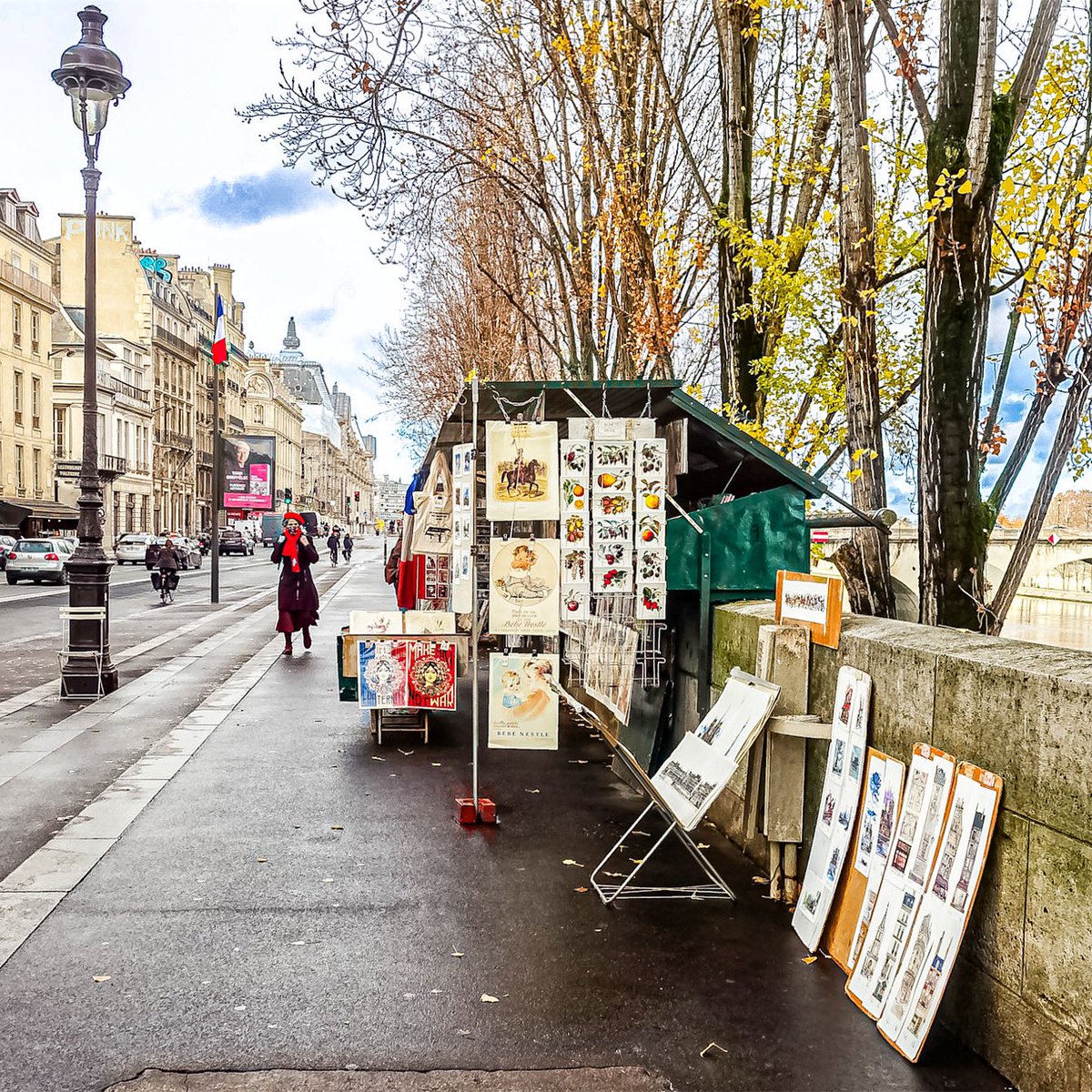 parisladouce's tweet photo. Bouquiniste, quai Voltaire - Paris 7

#parisladouce #paris #pariscartepostale #parisjetaime #pariscityguide #paris7 #thisisparis #visitparisregion #patrimoine #architecture #streetofparis #quaivoltaire #quaideseine #bouquiniste https://t.co/sGeUkqNsCN