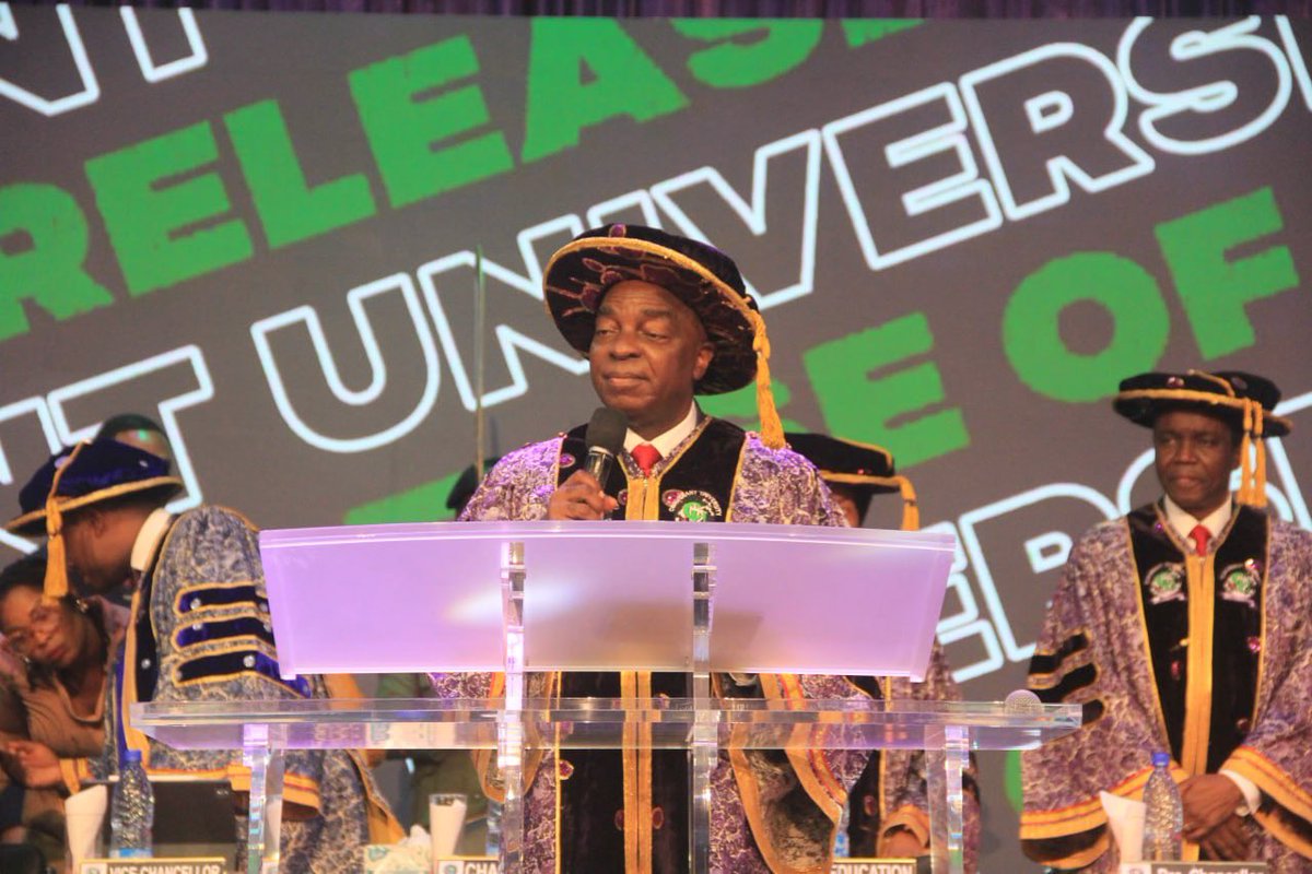 CUHEBRON's tweet photo. Covenant University Produces 339 First-Class Graduates at 19th Convocation, Sets New Academic Record‼️

Read more: https://t.co/2uAcDUN1Y4

#cuhebron #covenantuniversity #cuconvocation2024 #releaseofeagles2024 #graduation #cugraduation2024👩‍🎓 https://t.co/5zp9BXwe66