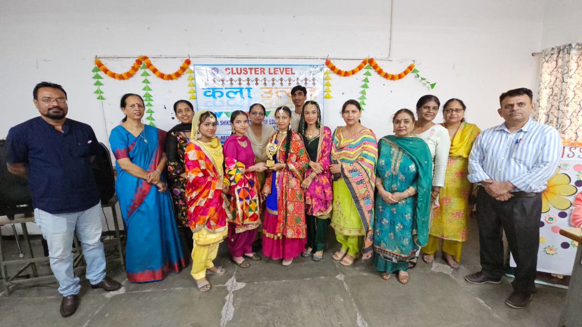 gmsss46d's tweet photo. CLUSTER LEVEL KALA UTSAV 2024 AT GMSSS46 https://t.co/2zDJea5S8a