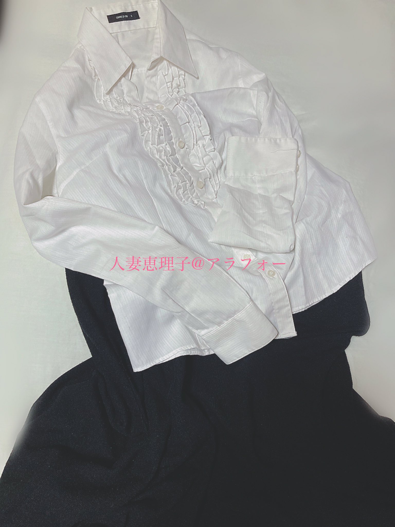 人妻　ブラウス 