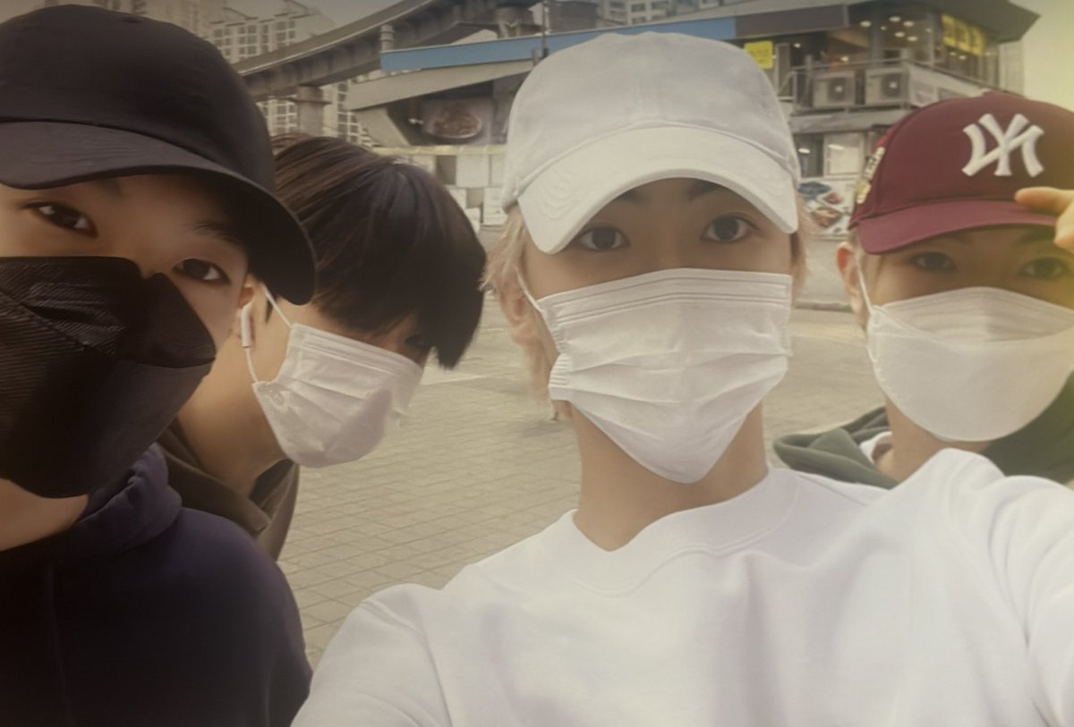˗ˏˋ ★ ˎˊ˗ tweet media