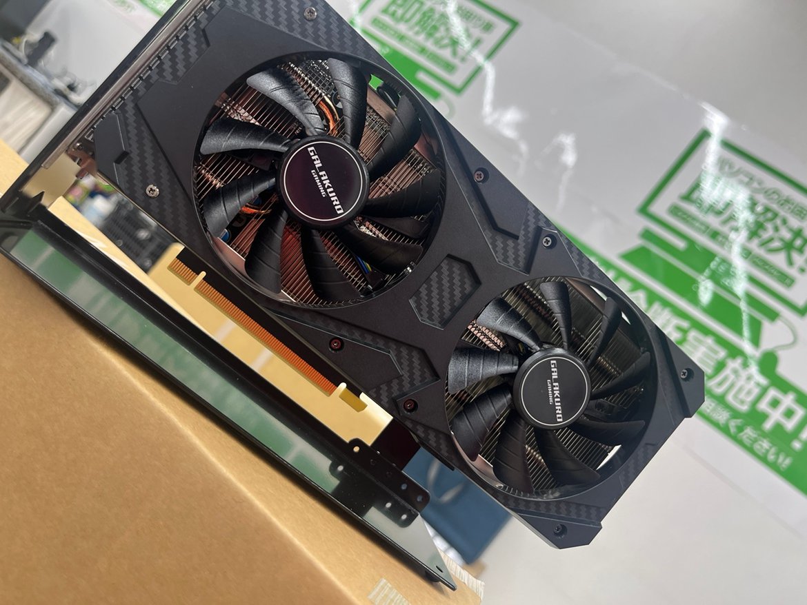 ap_shizuoka's tweet image. リユースグラフィックボード入荷しました！！！

RTX3060で自分もプライベートパソコンではこちらのモデルを使用中です！！！
APEXもサクサクぬるぬる動くのでミドルクラスのグラフィックボードに乗せ換えたい。。！という方にはおすすめ！！！
#玄人志向 #VGA #RTX