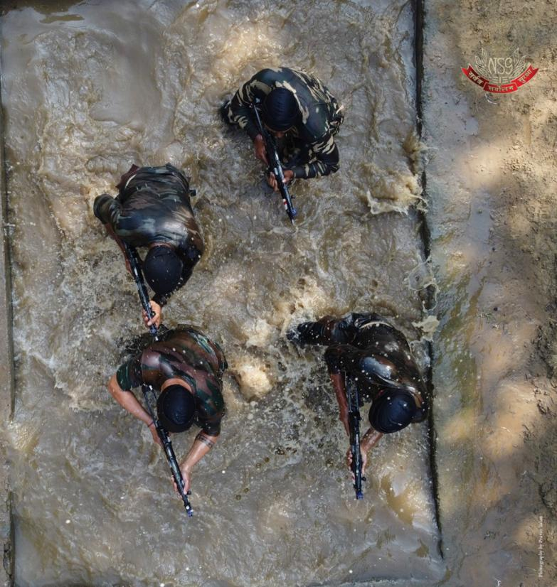 mygovindia's tweet image. To the brave souls of the NSG, your commitment is what keeps India safe and secure! 

Saluting your valour, professionalism, and dedication on this day. 

#NSGRaisingDay
#NSGCommandos