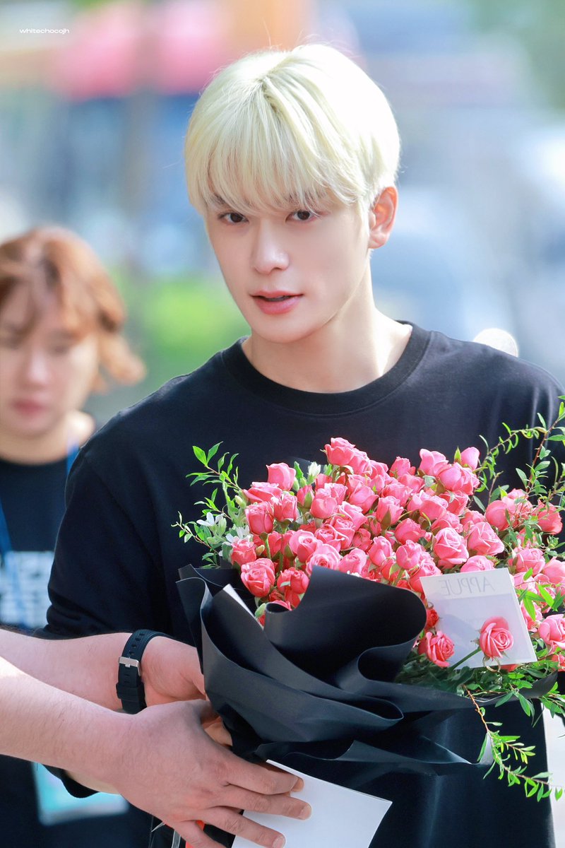 WhitechocoJH's tweet photo. 241016  #jaehyun #재현 https://t.co/3wk1U6trfw