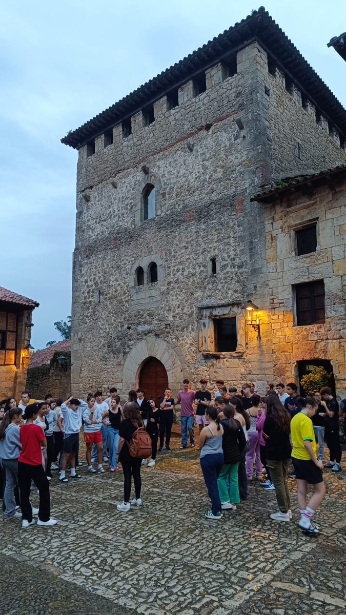 JeanRostandGers's tweet image. Tout se passe bien pour nos élèves en Espagne 🇪🇦 entre visites et détente sur la plage ! #voyagescolaire @dsden_32 @actoulouse @JeanRostandGers #sejourculturel #espagne2024