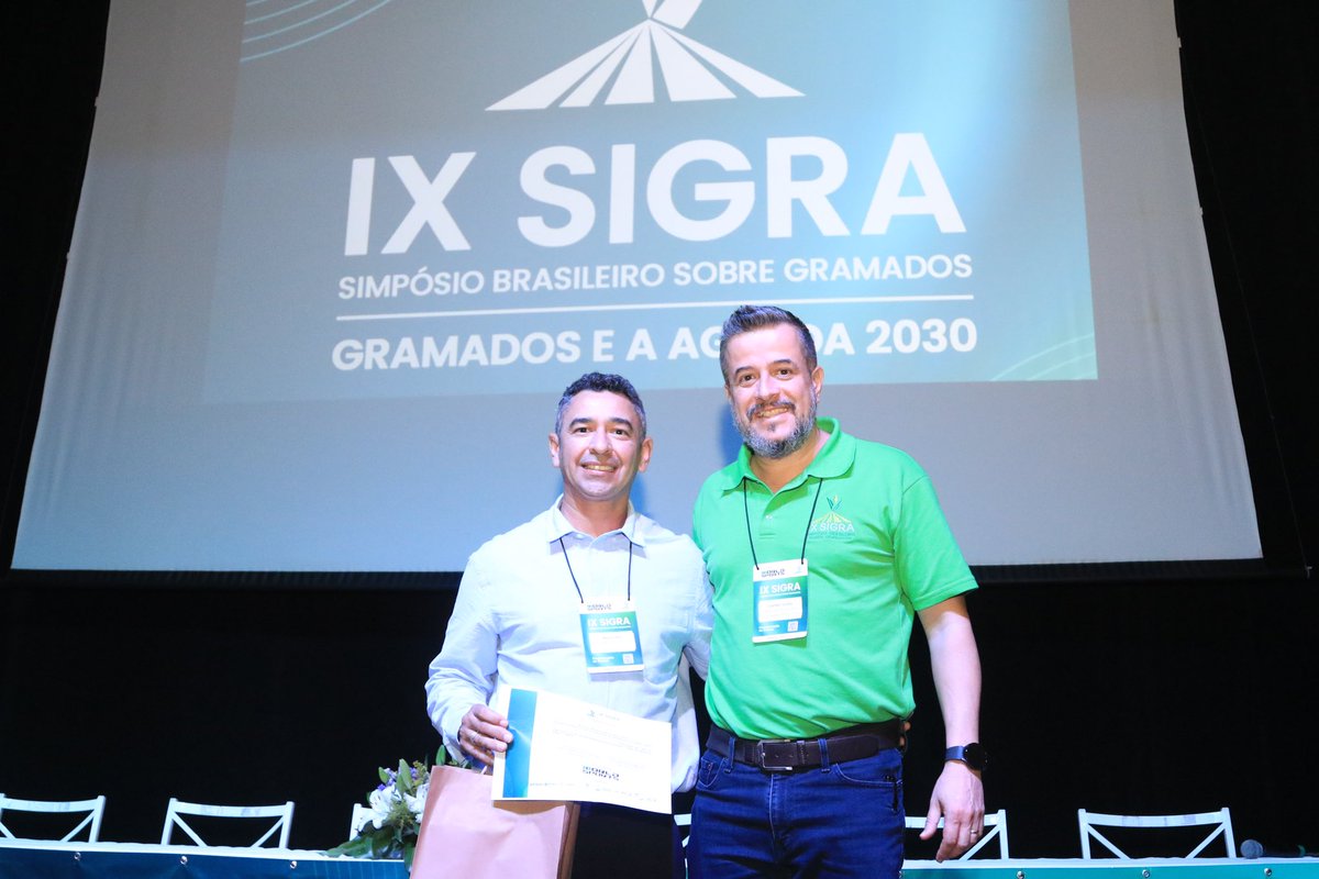 AlvesFilho10's tweet photo. IX SIGRA - Simpósio Brasileiro de Gramados 🇧🇷 https://t.co/skhCMXpZdO