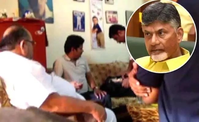 బిగ్ బ్రేకింగ్ న్యూస్

మరి కాసేపట్లో నాంపల్లి ఈడి కోర్టుకు తెలంగాణ సీఎం రేవంత్ రెడ్డి

ఓటుకు నోటు కేసులో విచారణకు హజరు కానున్న సీఎం రేవంత్ రెడ్డి