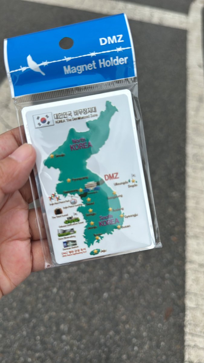 FanchantHeaven's tweet photo. jastip yang inj jauh.. musti ke perbatasan 😅😅😅 apa perlu bikin thread perjalanan ke perbatasan ya https://t.co/n8eJDChgAD
