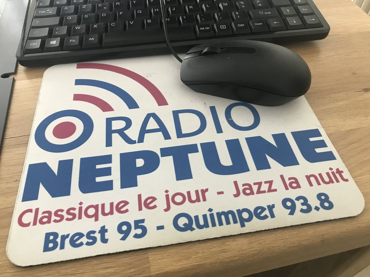 •Panne générale : FM, Internet, DAB+. Nos programmes sont totalement interrompus ce matin sur les sites de Brest, Quimper et Internet. Nous travaillons au dépannage pour rétablir la diffusion au plus tôt.