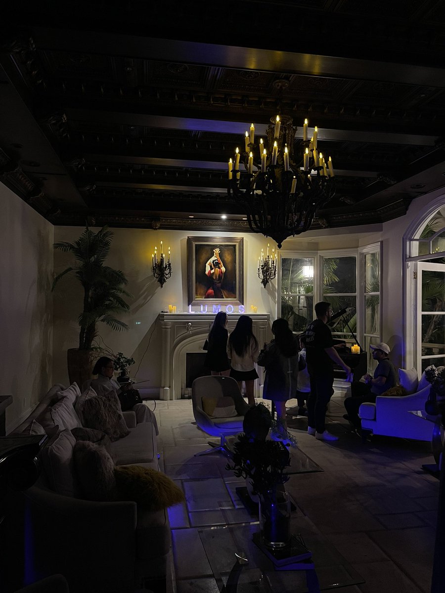 As always, 

the best crowd at the <a href="/Techweek_/">Tech Week</a> is at the Lumos House. 

As a person who visited all of them, I can say that this one is so epic 🔥

<a href="/MrAngryPixels/">Bogdan Savonea</a> <a href="/mateipsatta/">Matei Psatta</a> <a href="/andruyeung/">Andrew Yeung</a> super well done 🙌
