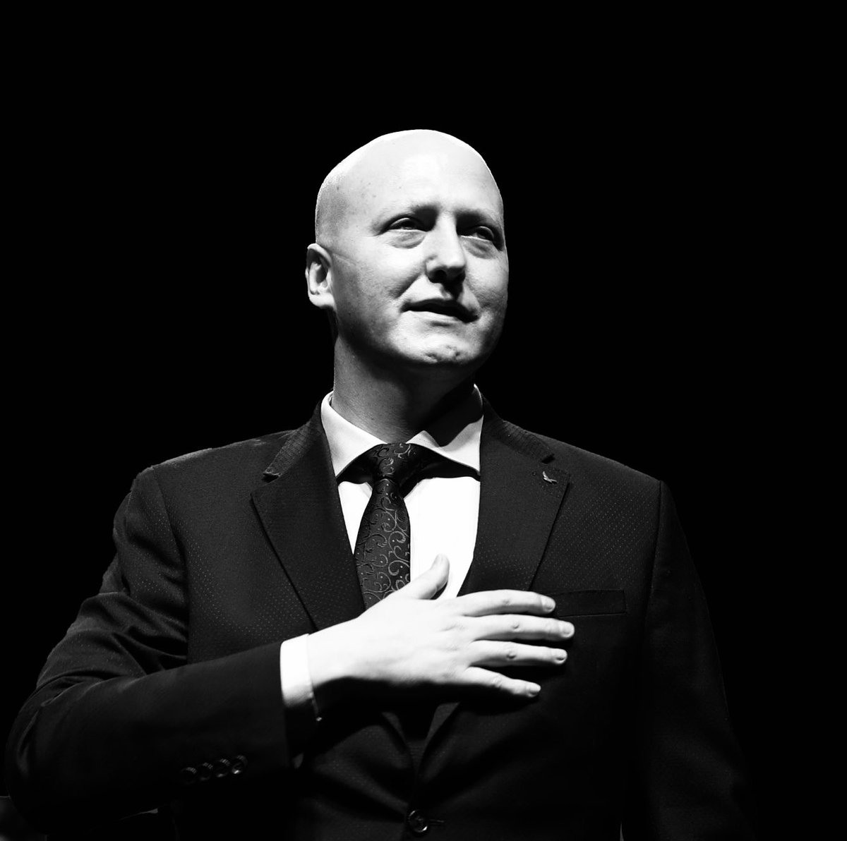 Bir süredir elim bir hastalıkla mücadele eden AK Parti Bağcılar Belediye Meclis Üyemiz, genç kardeşimiz Ramazan Ozan Altıntuğ aramızdan ayrıldı. Kardeşimize Allah’tan rahmet; ailesine, teşkilatımıza ve yol arkadaşlarına sabır diliyorum. 

Mekânın cennet olsun kardeşim.