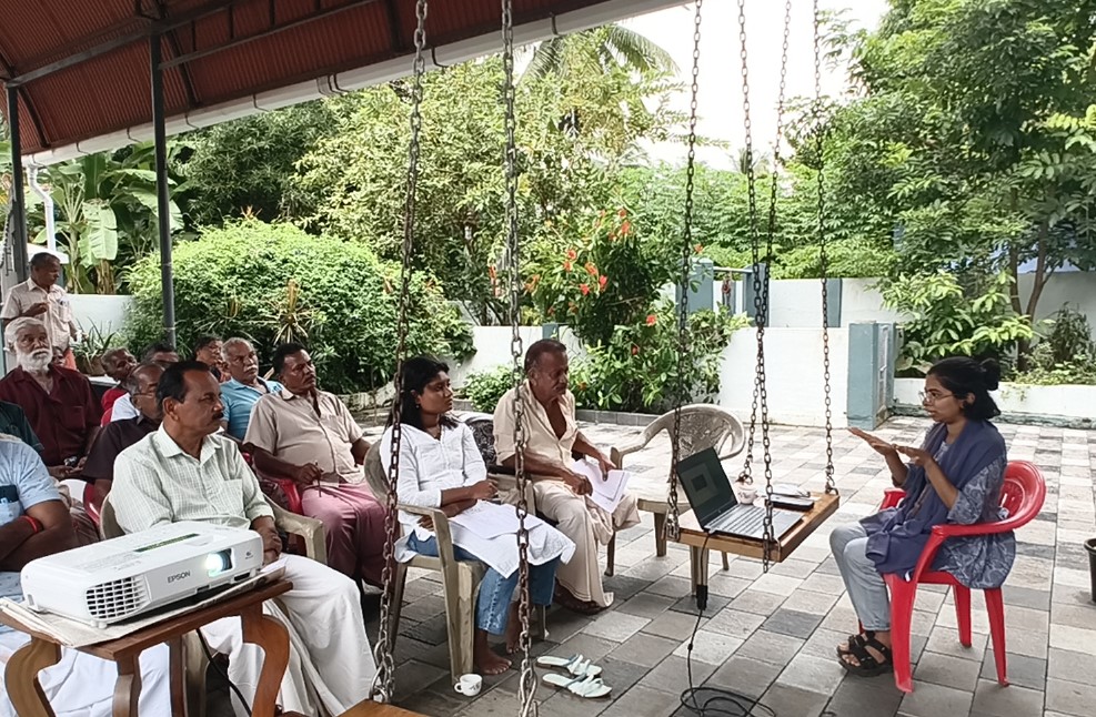 InstituteTies's tweet photo. *Promoting Climate-Resilient Agriculture: Farmers Workshop on Sustainable Rice Cultivation Held in Palakkad, the rice granary of Kerala*
Learn more: https://t.co/1dhyHdxIKG
#tiesinstitute #nabard #samithi #meeting #paddyfarming #kerala #palakkad #rice #farmers #project #ccfid https://t.co/p2h1E7oqmx