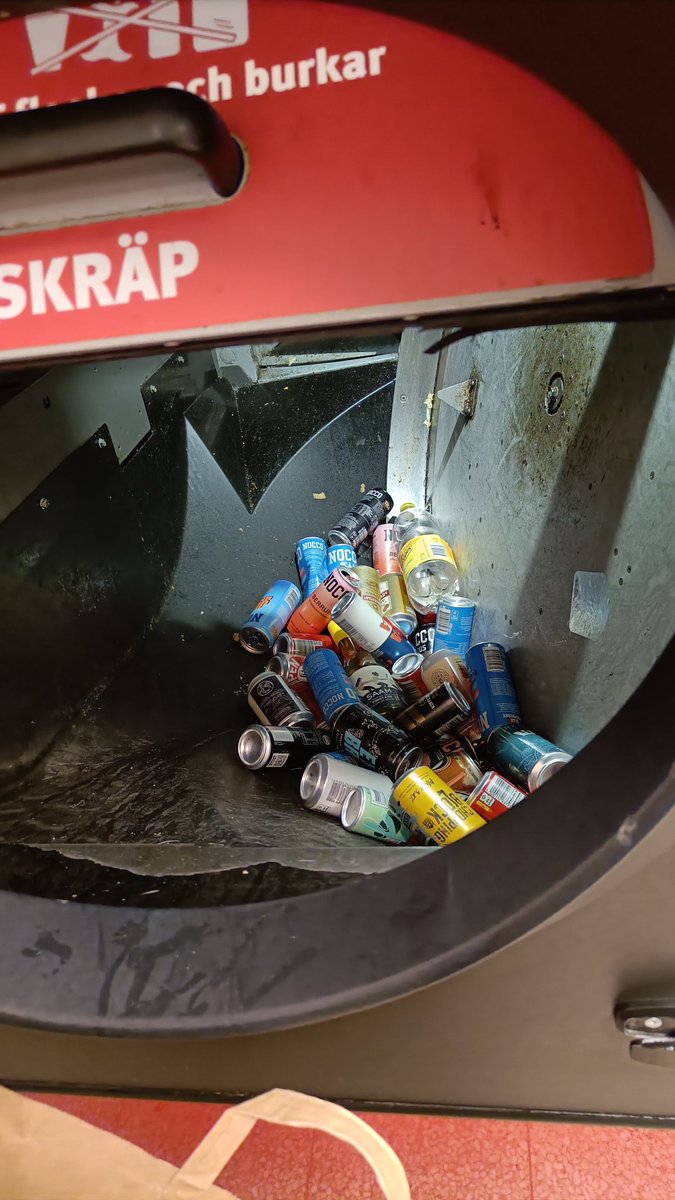 Counter-strike är bäst på svenska. <a href="/esportstudion/">Esportstudion</a> <a href="/Pantamera/">Pantamera</a> #pantstudion