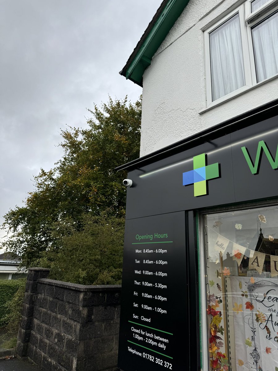 stone_security's tweet image. A busy couple of days installing a brand new Dahua CCTV system for one of our commercial customers 👌🏼

Internal cameras to protect the shop and stock, external cameras to protect the perimeter 🙌🏼🚨 #CCTV