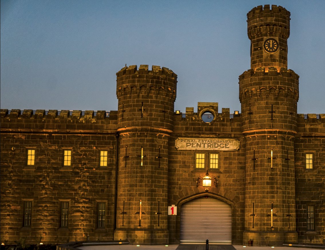 So you might have heard of D&amp;D in Castle. What about Call of Cthulhu in a Prison?
pentridgeprisontours.com.au/event/dungeons…