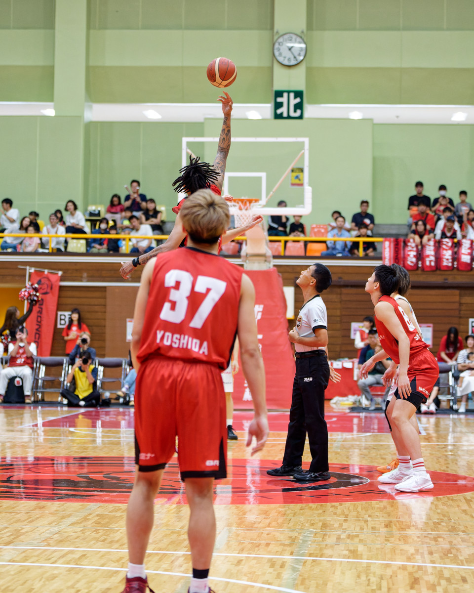KenG619_SpPhoto's tweet photo. さいたまブロンコス 67-78 山口パッツファイブ | 2024/10/13(日)

▼ 14 Posts Follow

#さいたまブロンコス
#山口パッツファイブ
#浦和駒場体育館

#Bリーグ #BLEAGUE
#バスケットボール #basketball

Sony α9 III + FE 70-200mm F2.8 GM OSS II
#SonyAlpha9iii #Sonyα9iii #SonyA9iii https://t.co/cX9Z44QiSB