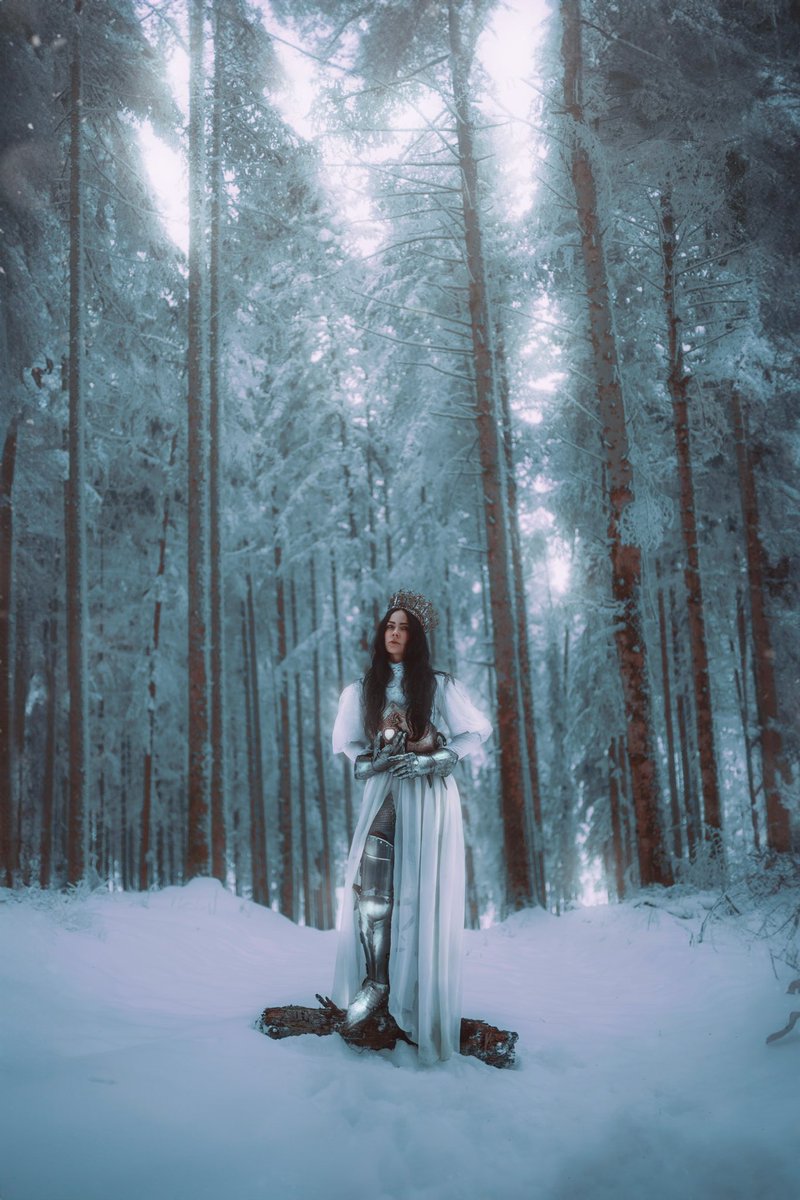 faallwy's tweet image. Bonjour,
Je suis photographe depuis 4 ans et je vis de mon travail depuis 1 an. En ce moment je traverse une phase assez compliquée financièrement, je me permets donc de vous montrer mon travail afin d’agrandir ma communauté 🤍
Je vends mes tirages et je fais des prestations ✨