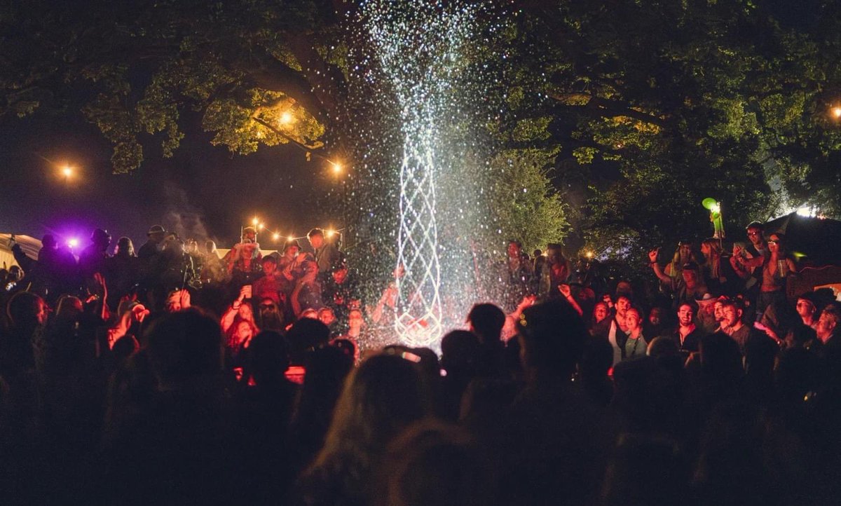 Put Big Light On 5th - 8th December 2024 FREE Family Friendly 
This year features a huge art installation by @novakcollective called Yarn. 

Full details here: bolton.gov.uk/news/article/1…

Curated by Things That Go On Things