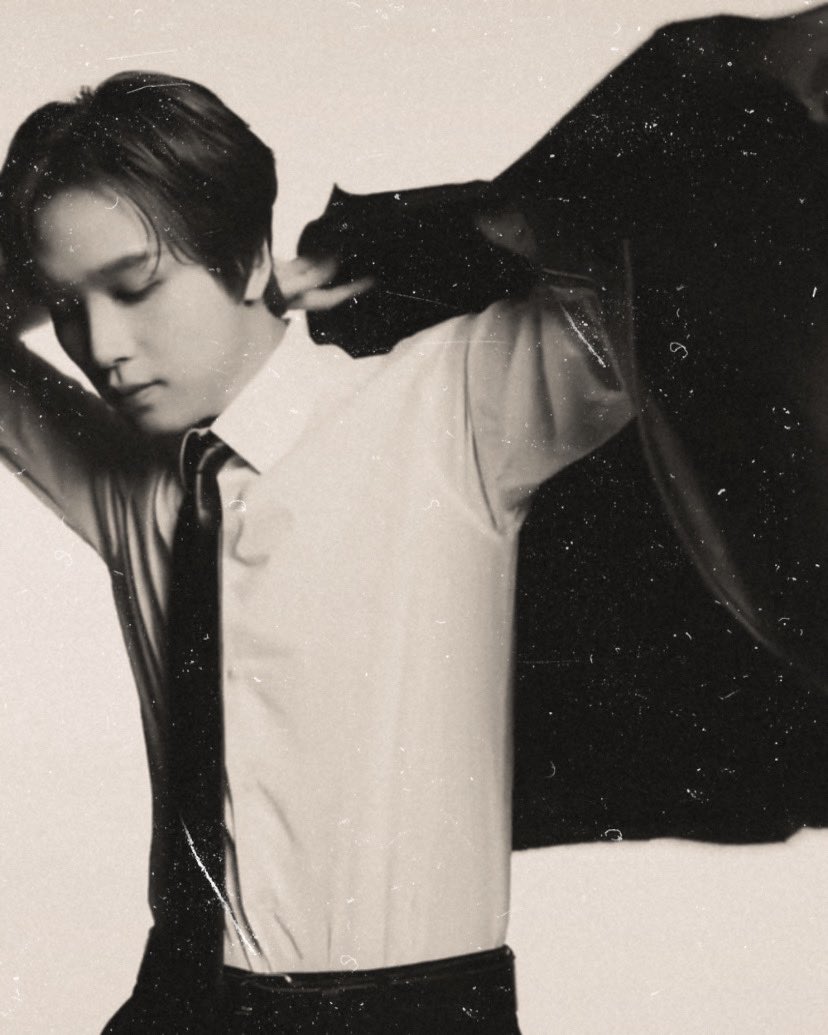 haecful's tweet image. …🧎🏻‍♀️