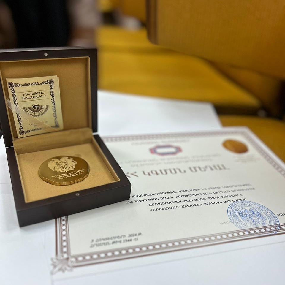 Teach For Armenia (@teachforarmenia) on Twitter photo ๐ On Teacherโs Day, Teach For Armenia was honored with a special medal from <a href="/minESCSarm/">Ministry of Education, Science, Culture and Sport</a> , recognizing our collaboration and impact in transforming education! ๐ Thank you for the trust & support as we continue to reimagine education in Armenia. ๐ฑ ๐ On Teacherโs Day, Teach For Armenia was honored with a special medal from <a href="/minESCSarm/">Ministry of Education, Science, Culture and Sport</a> , recognizing our collaboration and impact in transforming education! ๐ Thank you for the trust & support as we continue to reimagine education in Armenia. ๐ฑ