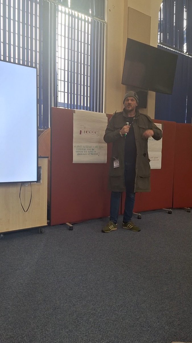 Only Danny <a href="/Lads_Like_Us/">Lads Like Us</a> can explain effective trauma attuned practice in relation to a trip to the supermarket "Do you want self checkout or the human connection of Gladys on the tills?" Powerful talk accompanied by the very talented and equally engaging Jamie Inspiring stuff 💜