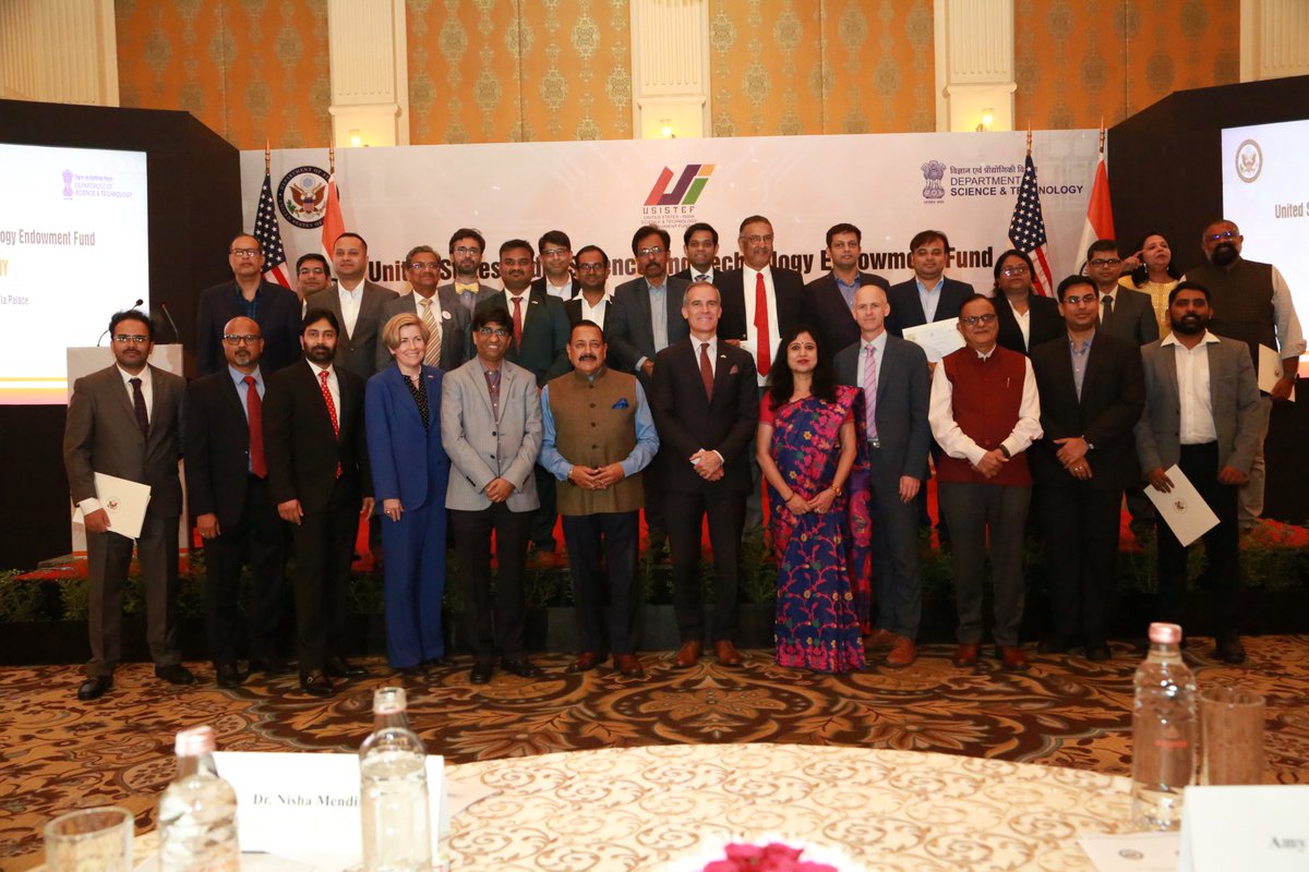 The U.S.-India Award Ceremony for the Initiative on Critical &amp; Emerging Technology (#iCET), under the #USISTEF Program was organized on October 10, 2024 at New Delhi. The event celebrated the awarding of 17 outstanding projects in #QuantumTechnologies &amp; #ArtificialIntelligence.