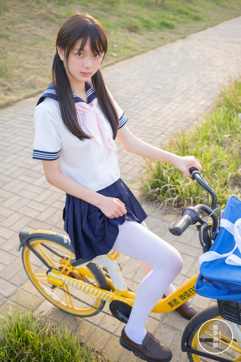 chixiyee's tweet photo. 稚乖画册 NO.011 夜夜 单车郊游 https://t.co/t8yqE2A4HJ