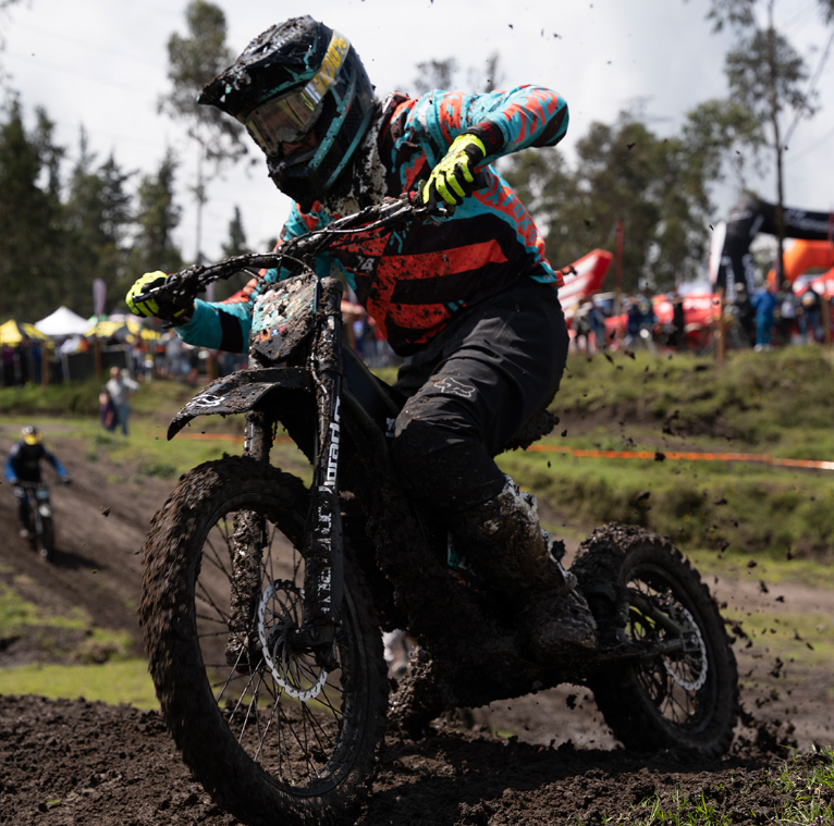 mountain_motos's tweet image. There's nothing better than a mud bath. 😂 Kuberg Ranger ⚡🏍

#kuberg #kubergranger #edirtbike #kubergbikes #mudbikes #motocross #motocrosslife