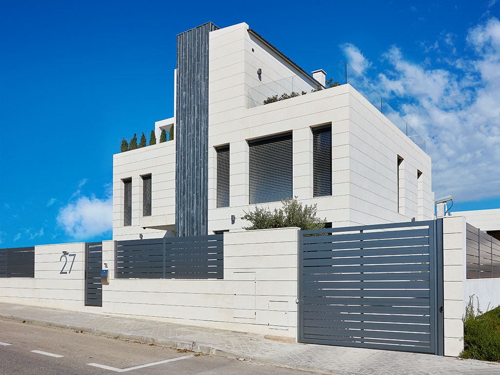 SGFARQUITECTURA's tweet photo. Nos dedicamos a convertir tus ideas en realidad. Cada rincón, cada detalle y cada deseo se transforman en tu hogar ideal 🔨 Con nuestro equipo de expertos, tu sueño no solo será una visión, ¡será tu nueva realidad!
https://t.co/MhkoxIA4yx

#SGFAgoraArquitectura #Arquitectura https://t.co/u1X1MQrlTo