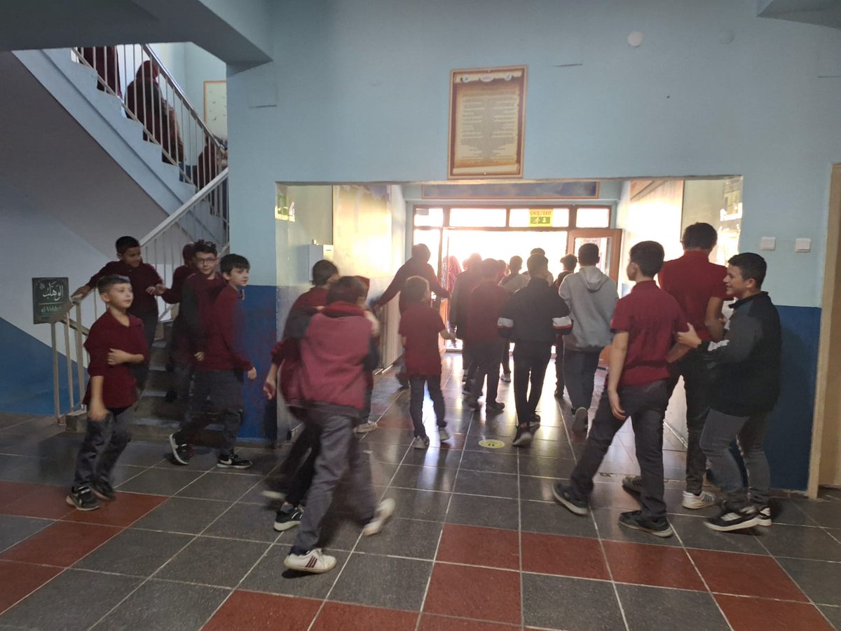 Bozkiriho's tweet photo. 13 Ekim Dünya Afet Risklerinin Azaltılması kapsamında okulumuzda deprem tatbikatı gerçekleştirdik. @TCKonyaValiligi @konyamem @konyaisgb @bozkrkymkmlk @BozkrMEM @muscan38 @pinkoo23 @DurdaneOlgun @Kasminci42 https://t.co/KVA0fSa6WB