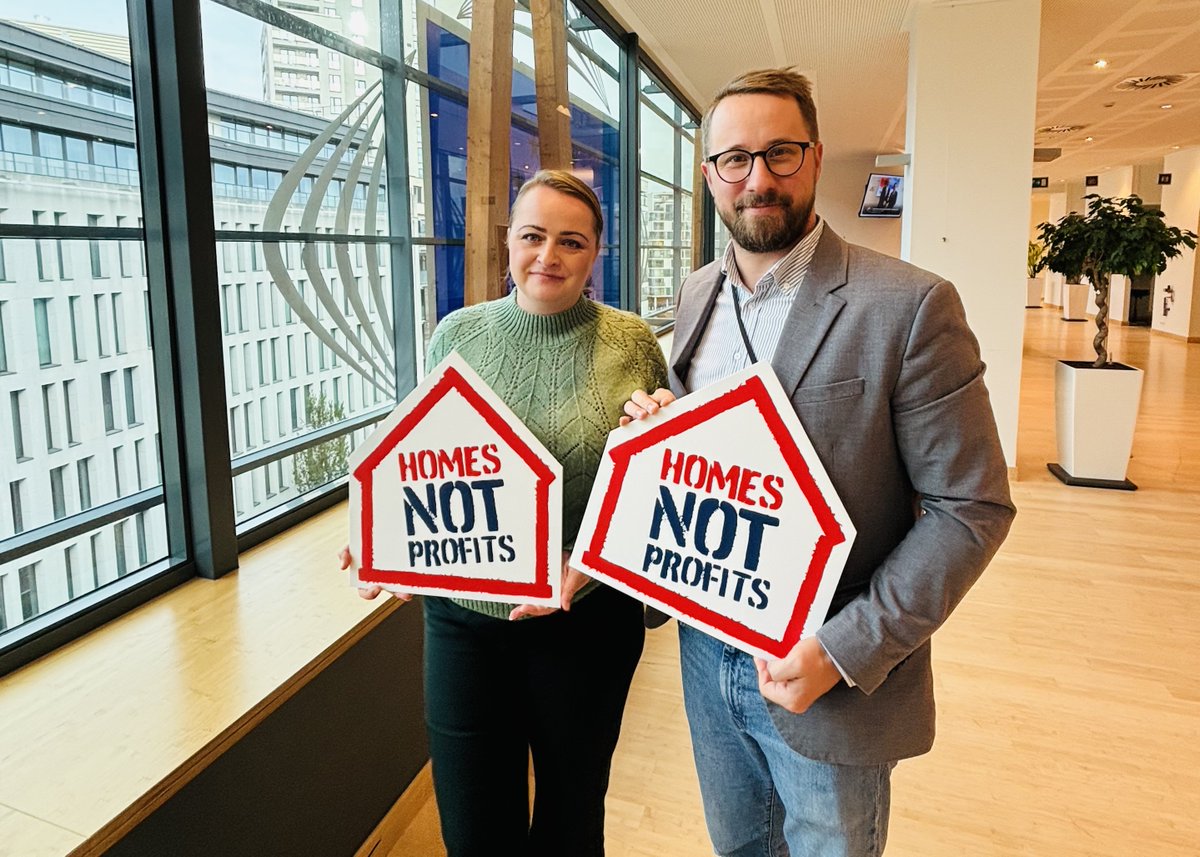 Monika Uhlerová tweet media