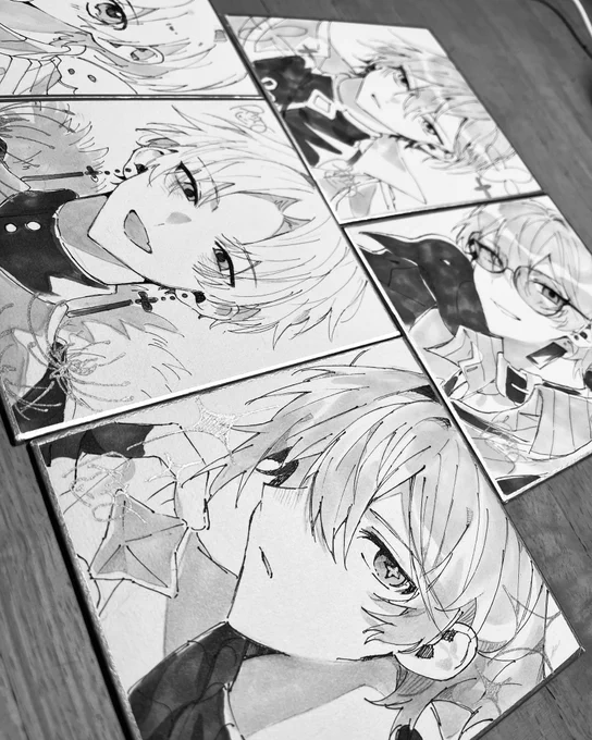 色紙をたくさん描いたよ〜 