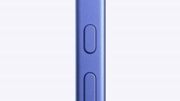 myo88888's tweet photo. iPhone16Pro📱側面に追加された物理キーに任意のアプリの起動を設定出来る神仕様だけどドラクエウォークを設定すると物理キー長押しでロック画面からドラクエウォークが即復帰するこの機能が便利過ぎる‼️

やっぱ物理キーは最高の発明🔘

 #iPhone16Pro  #iPhone16  #ドラクエウォーク  #DQウォーク https://t.co/S4Zu4dk3r4