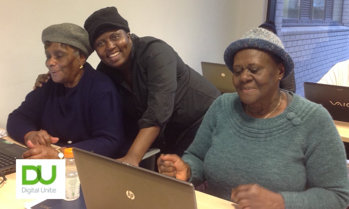 Why not help someone learn a new digital skill this #GetOnlineWeek? We've got new FREE guides &amp; courses about how to help others with #digital skills. From teaching tips to setting someone up remotely 👉 digitalunite.com/technology-gui…
