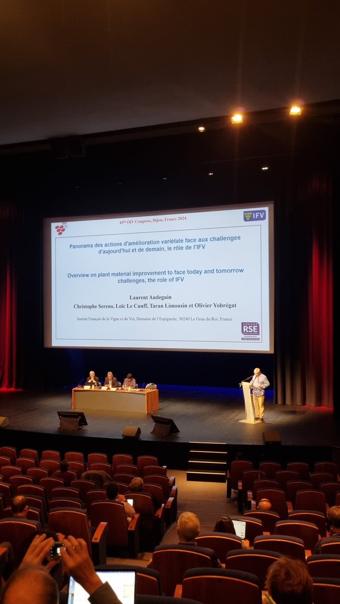 Christophe Riou tweet media