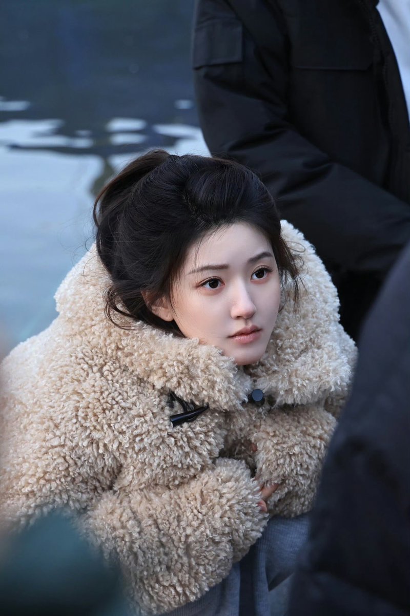 rolu5120's tweet image. 조로사 언니가 주렴옥막에서 이 얼굴로 혐관서사를 말아준다는 거잖아