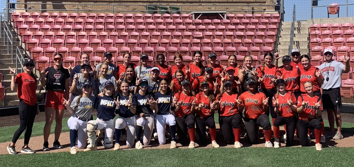 Our girls had a great weekend at the TEXAS TECH UNIVERSITY team camp this past weekend. 🥎 Thank you to all of the coaches and players for having our girls and letting them showcase their skills!!
#halosup😇🆙