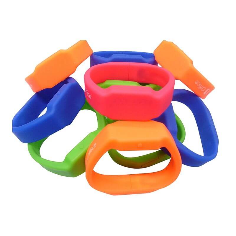 orangamesales's tweet image. Check out this Silicone Wristband watch-style USB Stick Memory with LED Light! 🌟 Never lose your USB flash drive again with this stylish and convenient accessory. Get yours now! #USBmemory #USBstickmemory #USBmemorystickbest #USBmemorystickAmazon #USBmemorysticknovelty