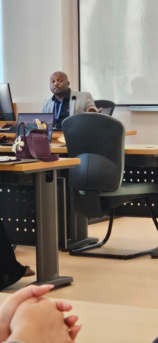 Dr. Makutla Mojapelo, a senior lecturer at the University of South Africa (UNISA), is attending and presenting his research paper at the Archival Education and Research Institute (AERI) Conference in Abu Dhabi.

For more:
facebook.com/photo/?fbid=99…