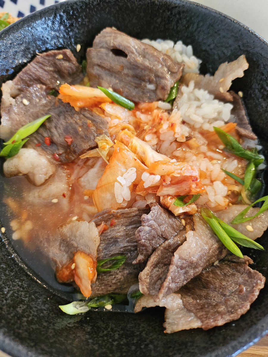 saenai45's tweet photo. 今日のランチは、広島市中区にあるおだしの香りでコウネセットを注文😋
コウネもですが、出汁がとても美味しかったです。

#ランチ
#広島市
#おだしの香り https://t.co/K0wp3Z8SPT