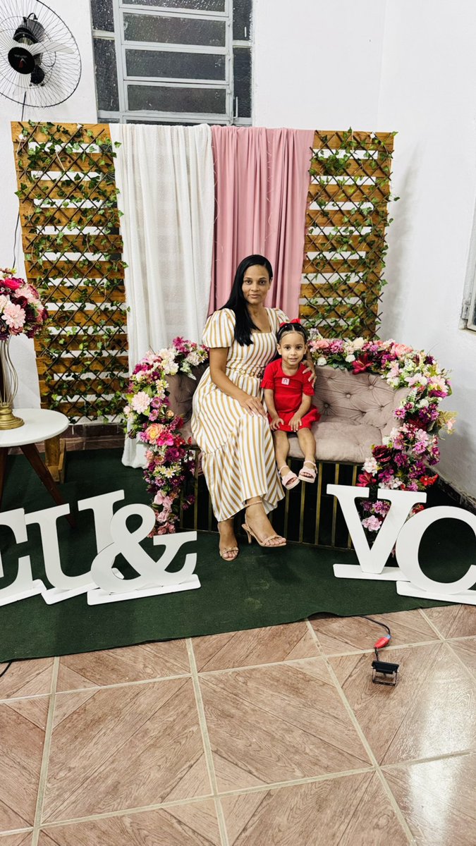 Encontro de casais,e minha pequena não desgruda,amor em dose dupla.❤️