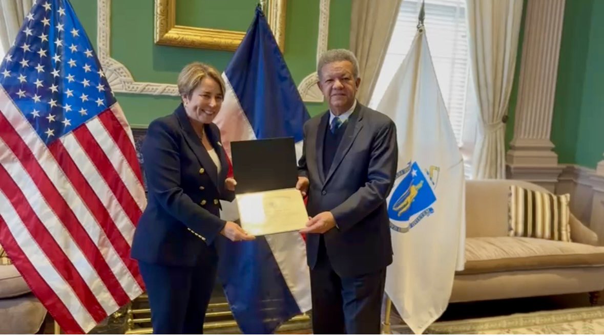 Leonel Fernández tweet media