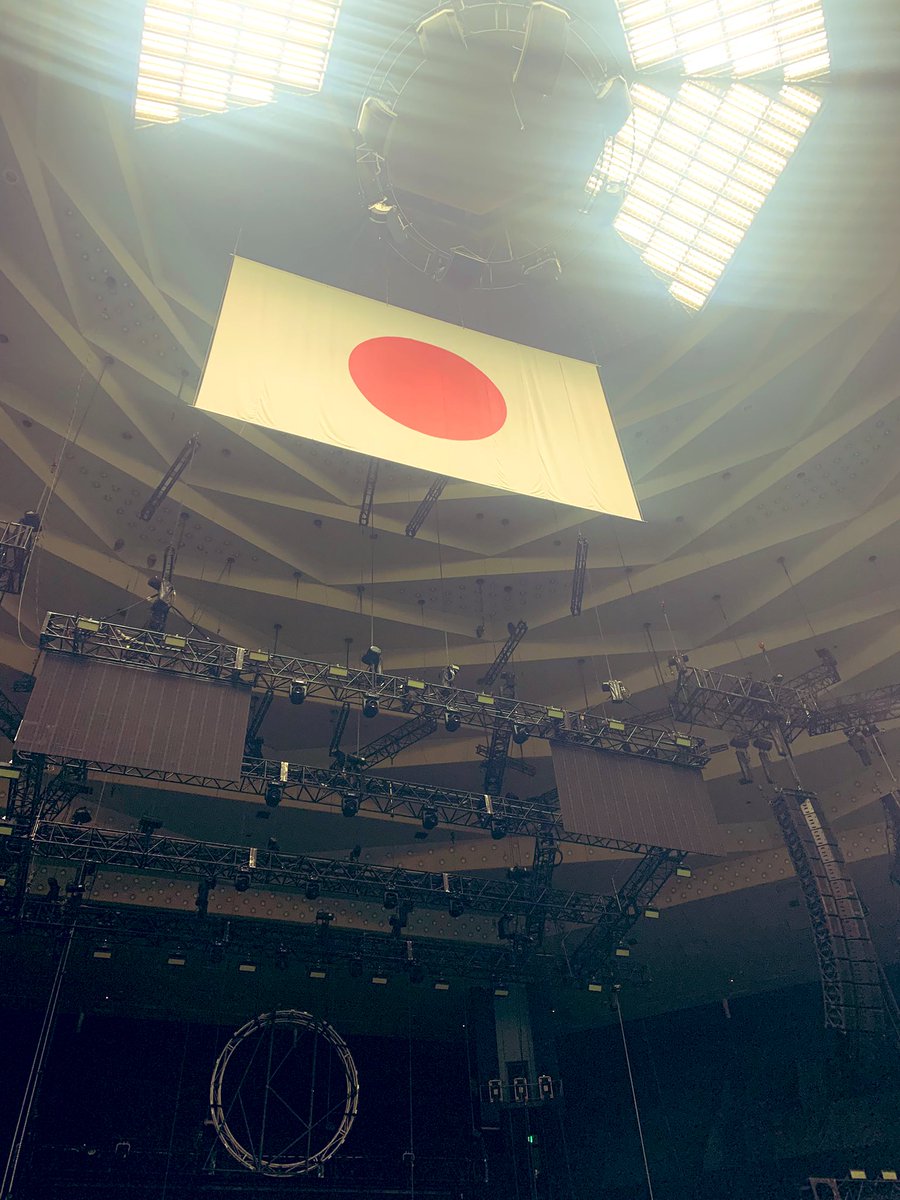 bish_fff's tweet photo. パフォーマンスも演出も構成も
楽しそうなメンバー達の表情も
狂喜乱舞するならず者達も
全てが最高で一生の思い出だー

#ASP武道館 https://t.co/a2KFZQKRJN