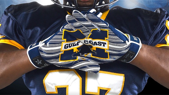 #AGTG  Very honored and excited to receive an offer from Mississippi Gulf Coast CC.
Thank you <a href="/BrettSShufelt/">Brett Shufelt</a>  !

<a href="/CoachMo1313/">Jason Moore</a> 
<a href="/reed_collins/">Reed Collins</a> 
<a href="/MikeHowell_12/">Michael Howell</a> 

#gogulfcoast
#Gobruins