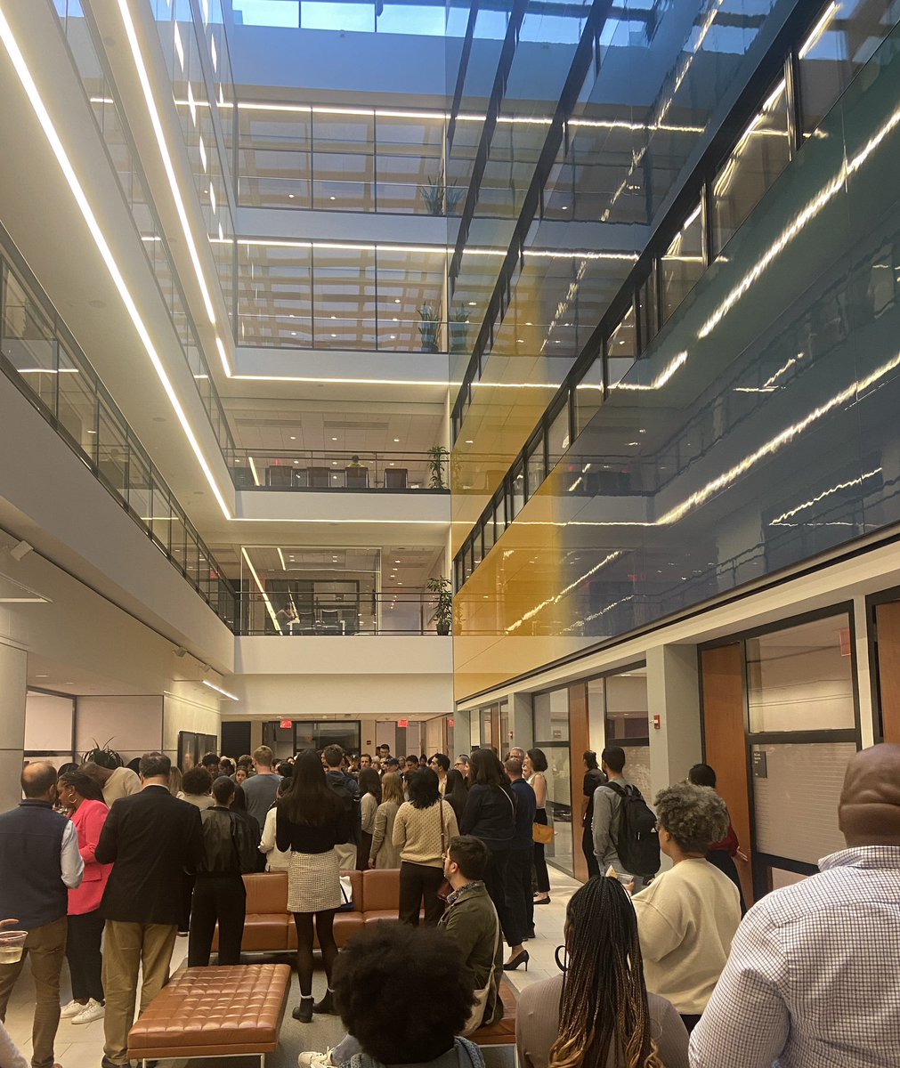 Thank you <a href="/YaleSOM/">Yale School of Management</a> for inviting DataHaven to the Yale SOM community mixer! Elegant event, and great to make connections with leaders and entrepreneurs from throughout the city. #newhaven #nhv