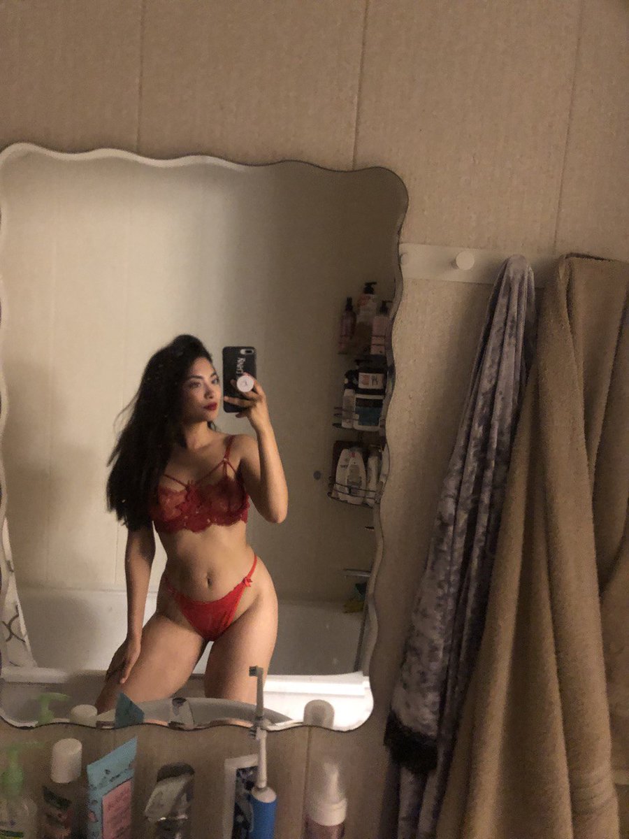 FOLLOW ME💋

👉instagram.com/_emilydanvers