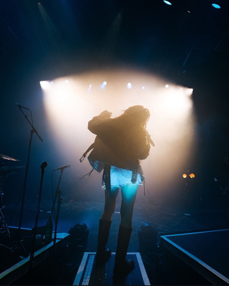 FletcherDailyHQ's tweet photo. ‘locked in pre @aclfestival with the Dyson OnTrac™️ headphones. thank you austin for the best night ❤️🔥 @dysonwear @dysonusa #dysonpartner #dysonontrac’
— @findingfletcher via Instagram https://t.co/S22YZjeN2v