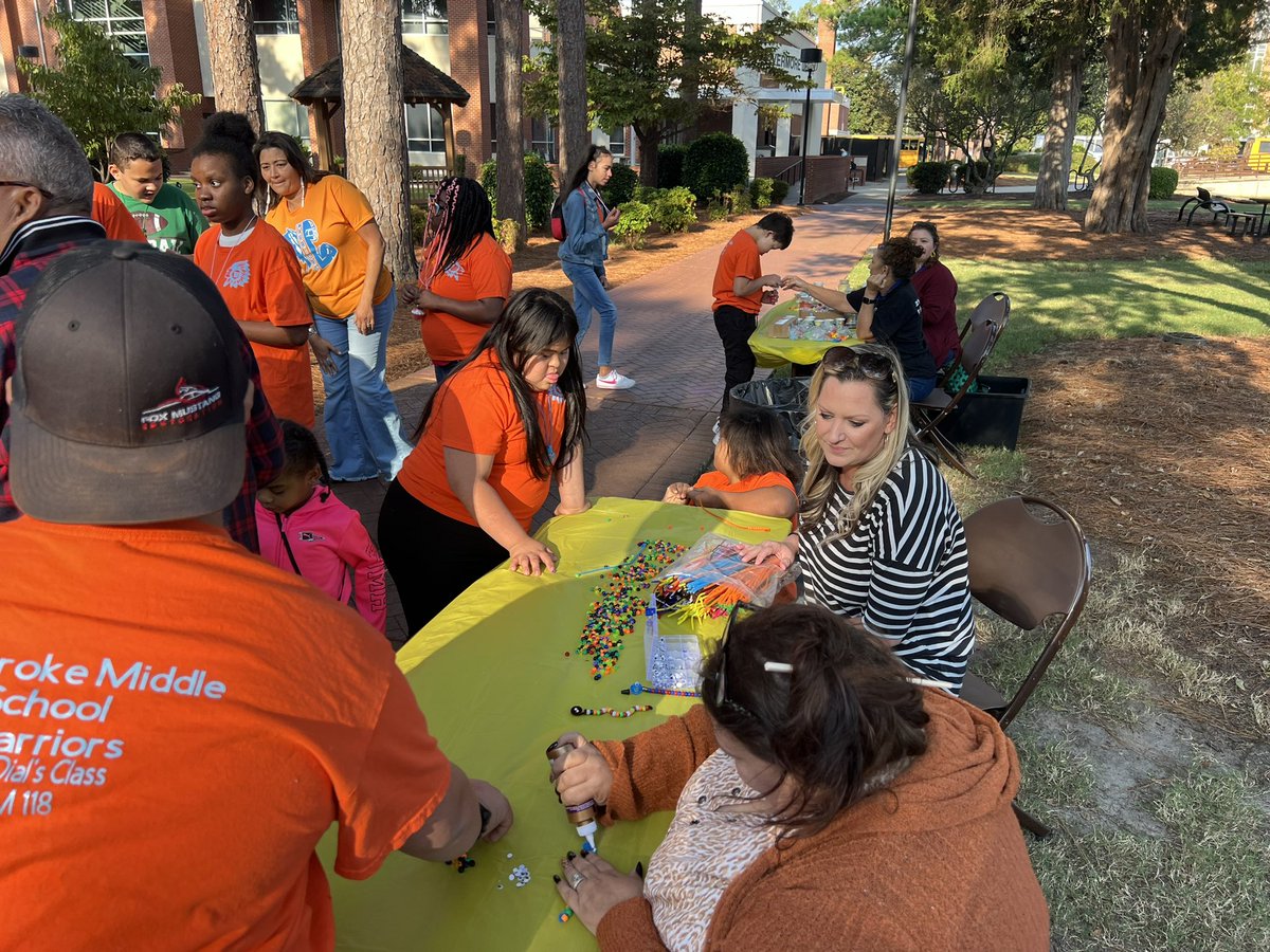 What a wonderful morning  at the Very Special Arts held at the University of North Carolina at Pembroke. The PSRC Arts Teachers did an amazing job! We appreciate you!