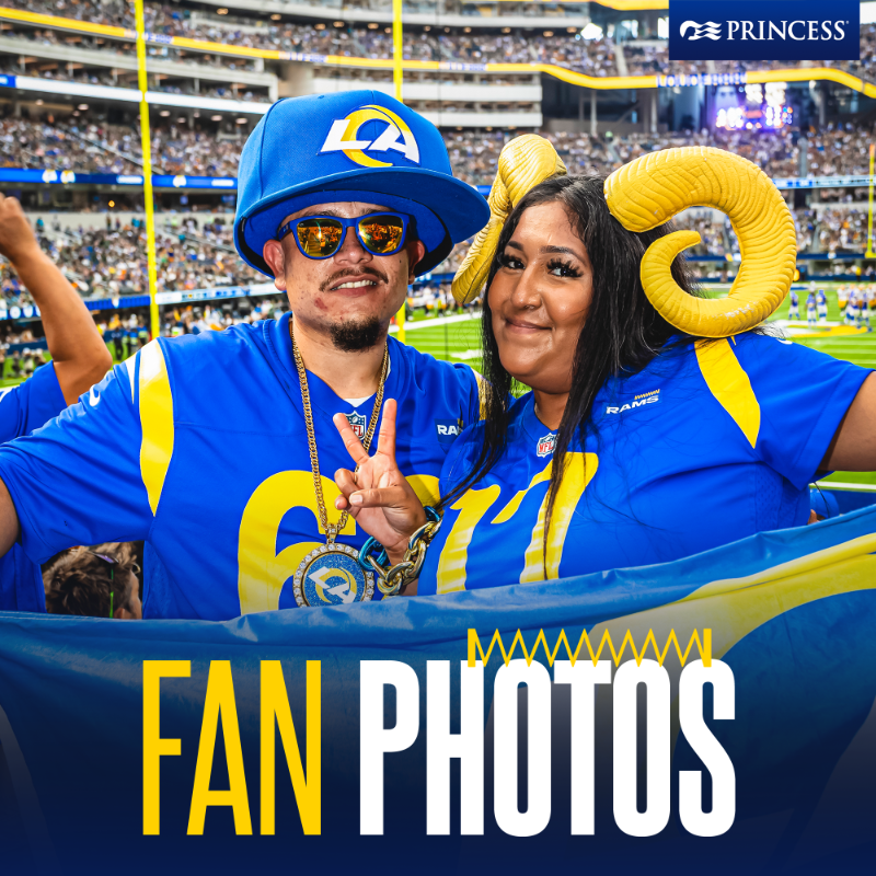 RamsNFL's tweet photo. we 🫶 our Ramily.